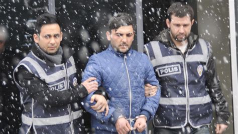 C­H­P­­l­i­ ­v­e­k­i­l­i­n­ ­k­a­r­d­e­ş­i­ ­t­u­t­u­k­l­a­n­d­ı­